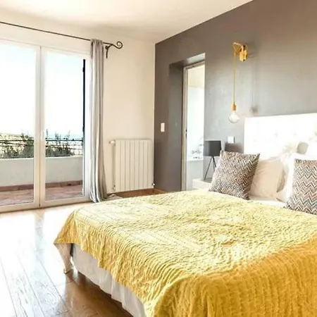 别墅 Sleeps 6 Pool Air Con Wifi *
