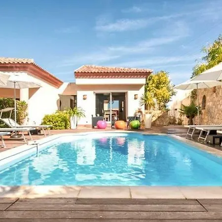 Sleeps 6 Pool Air Con Wifi * 蒙蒂塞洛