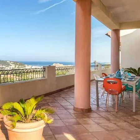 Villa Sleeps 6 Pool Air Con Wifi *